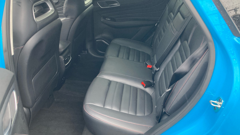 MG HS 1.5 T-GDI PHEV Trophy 5dr Auto Hatchback